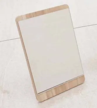Dresser Mirror (19.5x13cm)