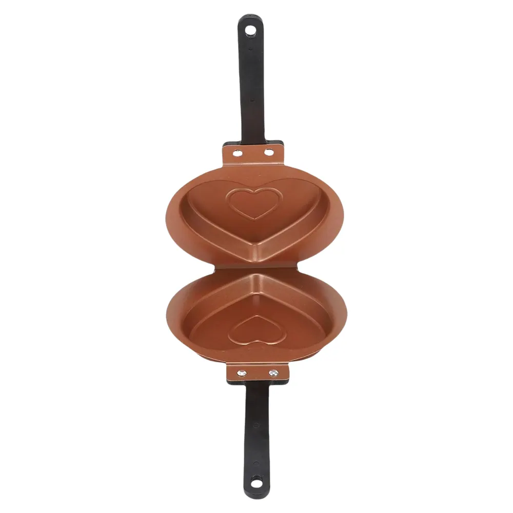 Easy To Flip Heart Pan
