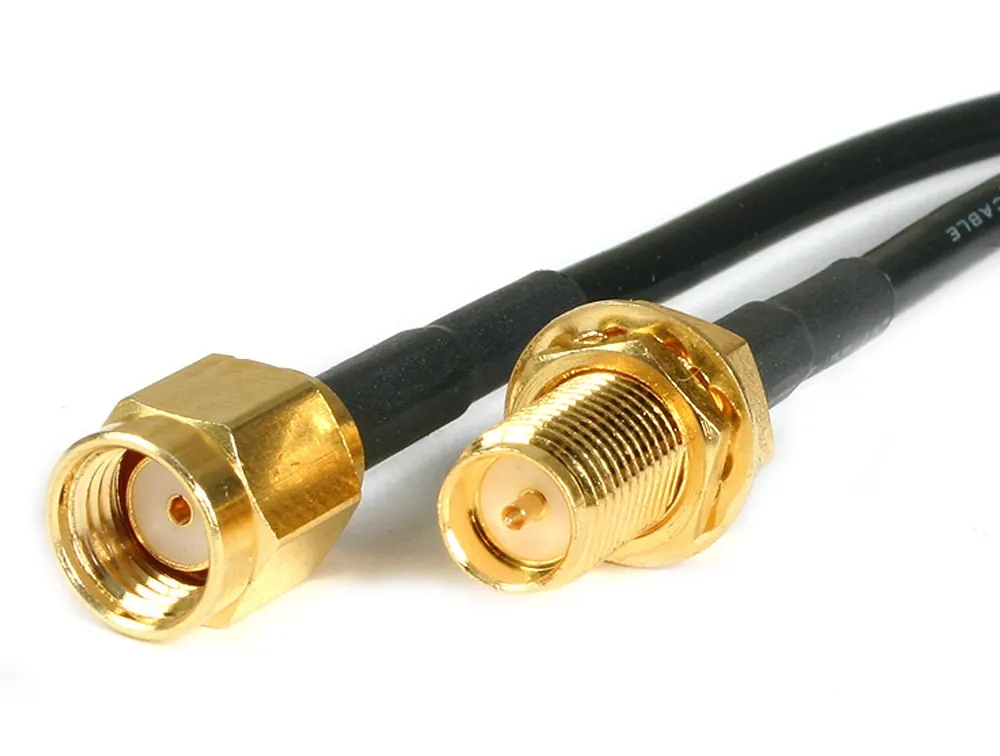 Intellinet Antenna SMA plug to Reverse SMA plug Cable